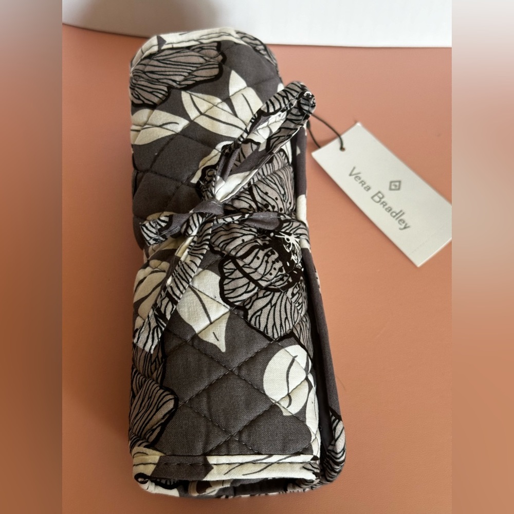 Vera Bradley Makeup Brush roll up case in Moon Shadow Meadow pattern